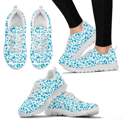 Zapatillas de malla azul claro para mujer con gráficos médicos