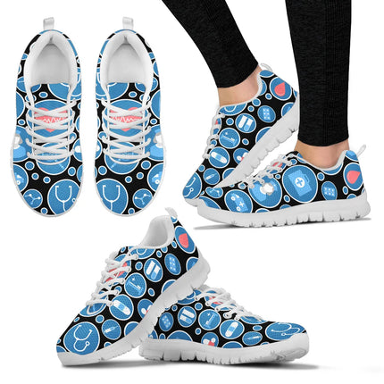 Sneakers da donna nere in mesh 3 con icone mediche blu e bianche
