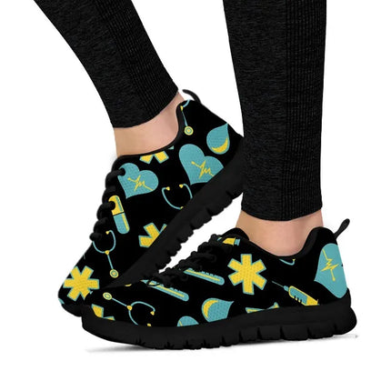 Sneakers Nurse 2 en maille noire pour femme avec motif médical jaune-bleu sarcelle