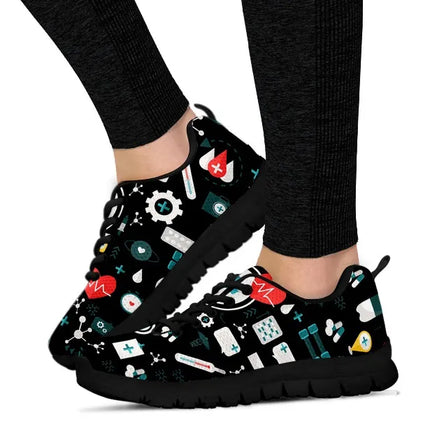 Baskets d'infirmière en maille noire pour femme 8